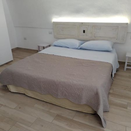 Casetta Nel Centro Storico Martina Franca Buitenkant foto