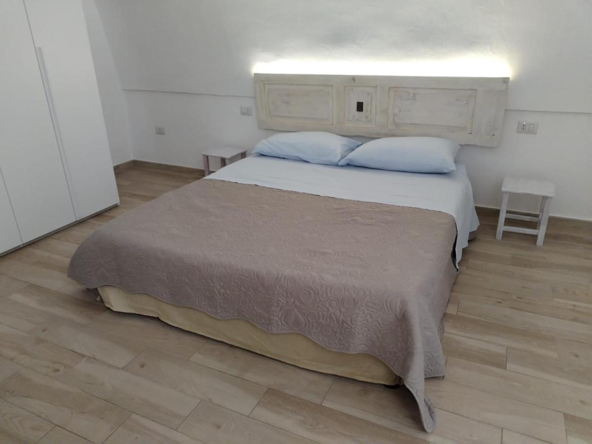 Casetta Nel Centro Storico Martina Franca Buitenkant foto